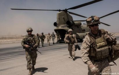 Война США в Афганистане: 2,3 триллиона долларов ушло в воздух