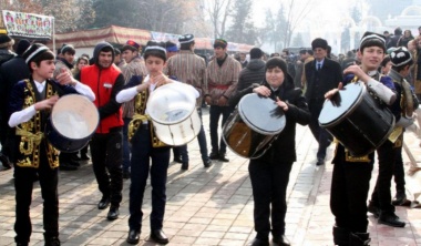 В Таджикистане впервые отмечали праздник Сада – Рождество огня на государственном уровне