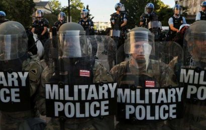 В Вашингтоне привлекут Национальную гвардию во время протестов