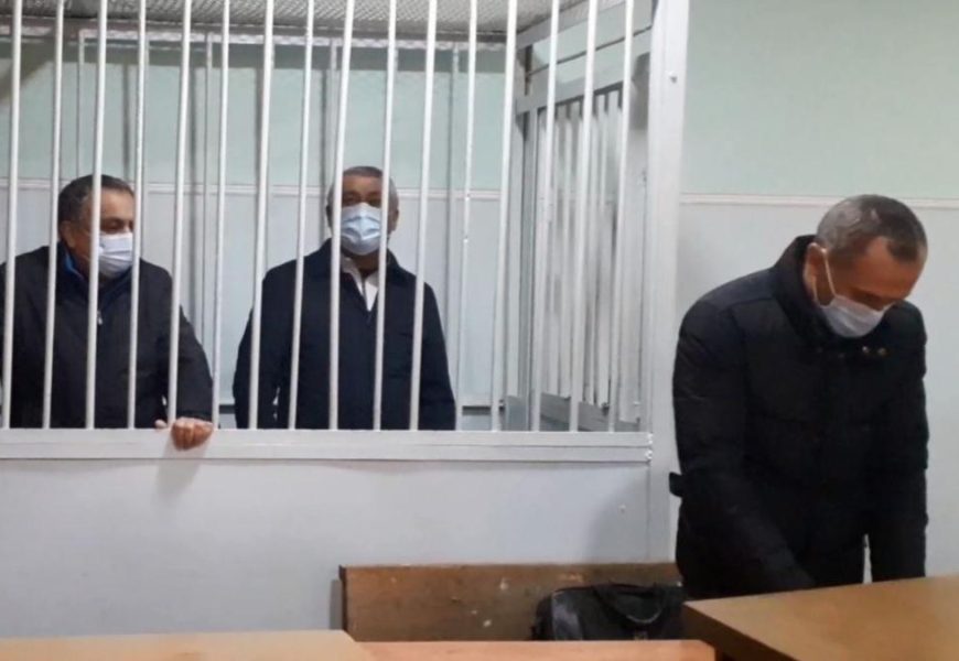 Суистифода аз мансаб ва тасарруфи хайрия