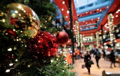 Христиане отмечают Рождество по григорианскому календарю