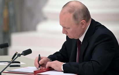 Россия признала независимость ЛНР и ДНР