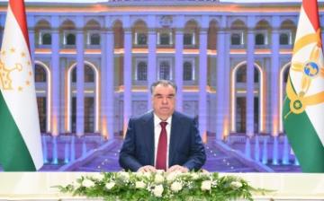 Поздравительное послание Президента Таджикистана по случаю наступления Нового 2023 года