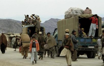 Белый дом: 20 000 афганских переводчиков просят убежища в США