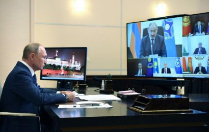 Токаев назвал события в Казахстане «попыткой госпереворота». Путин заявил, что там использовались «майданные технологии»