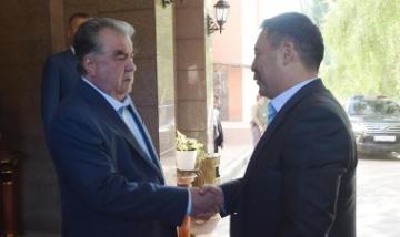 Таджикистан и Кыргызстан выступают за решение всех вопросов только мирным путем и политико-дипломатическими методами
