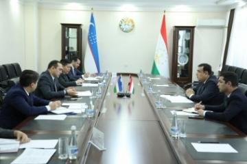 Таджикистан и Узбекистан развивают сотрудничество в области образования и науки