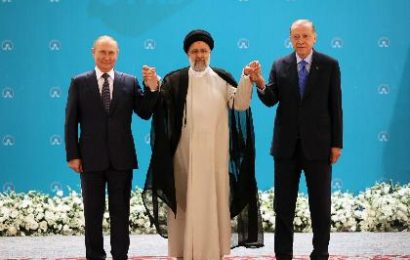 О чем договорились лидеры России, Ирана и Турции на саммите в Тегеране