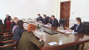 Премьер-министр Таджикистана встретился со специальным представителем ЕС по Центральной Азии