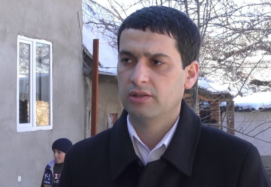 Рӯзноманигор Далер Шарифов ба озодӣ баромад