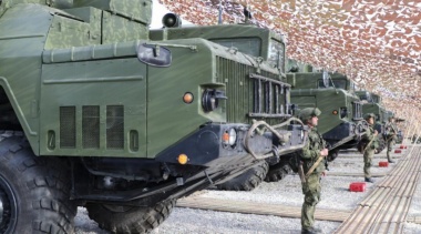 Расчеты зенитных ракетных систем С-300ПС российской военной базы в Таджикистане отразили воздушный удар условного противника