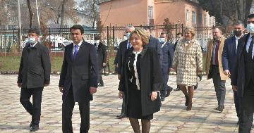 Рустами Эмомали и Валентина Матвиенко посетили Президентский лицей-интернат и ознакомились со строительством школы, которая строится Россией