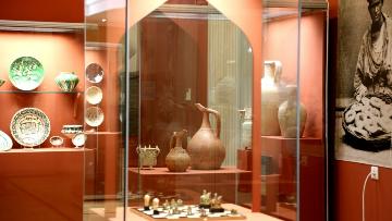 Из 14 музеев Узбекистана похитили свыше трех тысяч редких и уникальных экспонатов