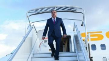 Президент Таджикистана уехал в Москву с рабочим визитом