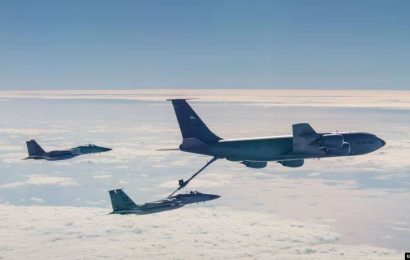 ВВС США провели учения на арктической базе