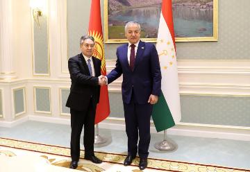 Сироджиддин Мухриддин и Жээнбек Кулубаев обсудили вопросы, связанные с делимитацией и демаркацией таджикско-кыргызской государственной границы