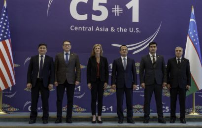 Администратор USAID Саманта Пауэр объявила о дополнительных инвестициях в Центральную Азию на Региональной министерской встрече