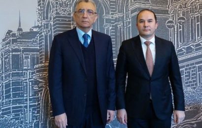 Встреча Посла Республики Таджикистан с Главой Исполнительной власти города Баку Азербайджанской Республики