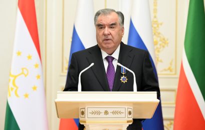 Президент Республики Таджикистан награжден орденом «Дуслык» Республики Татарстан