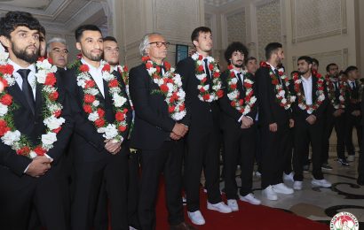 Национальную сборную Таджикистана тепло встретили на родине