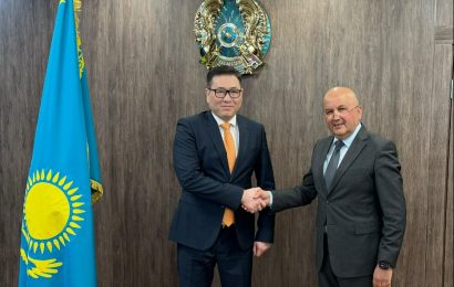 Встреча Посла Республики Таджикистан с Министром торговли и интеграции Республики Казахстан