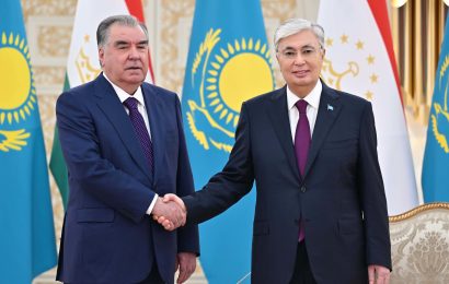 Президент Республики Таджикистан встретился с Касым-Жомартом Токаевым