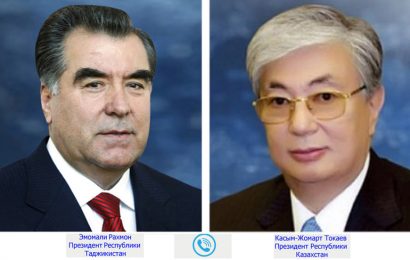 Президент Таджикистана провел телефонный разговор с Президентом Казахстана