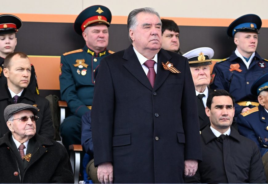 Президент Таджикистана принял участие в торжественных мероприятиях в честь 80-летия Победы в Москве