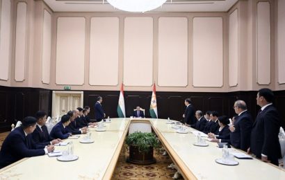 Сарвари давлат Эмомалӣ Раҳмон дар якчанд вазорату идораҳо таъйиноти кадрӣ ба амал оварданд