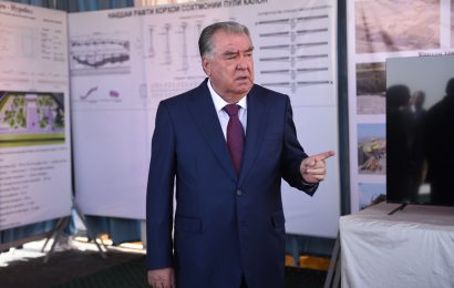 Встреча в Нурободском районе и презентация проекта автомоста
