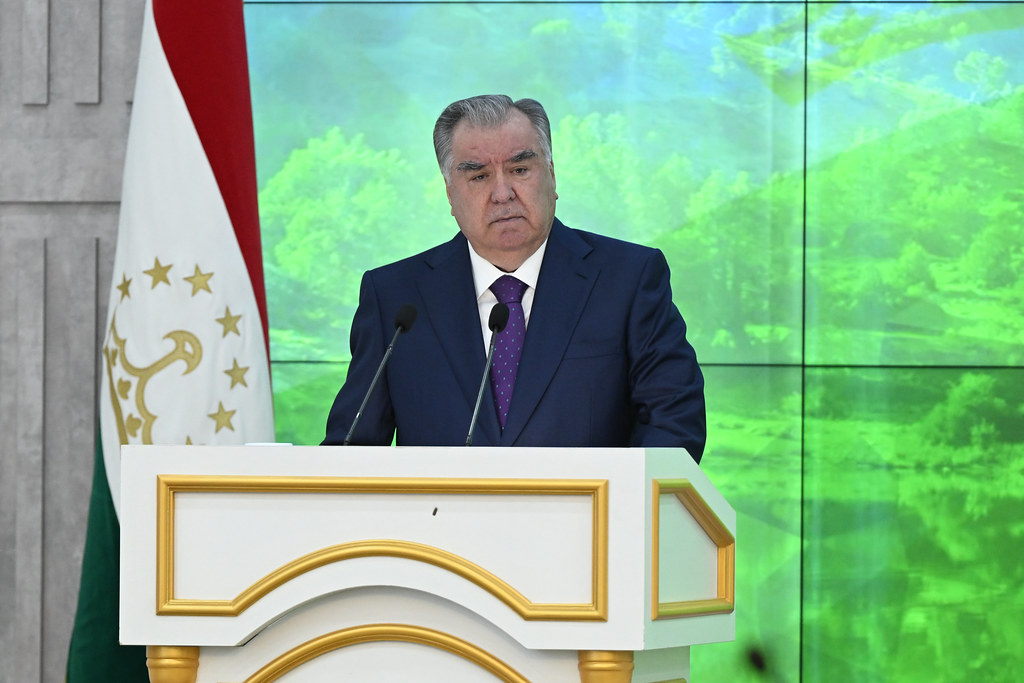 Выступление Президента Таджикистана на встрече с сотрудниками Комитета по охране окружающей среды