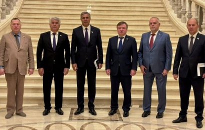 Музокироти намояндагони  парлумонҳои Тоҷикистону Русия