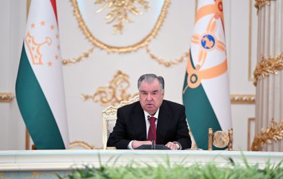 Встреча Президента Таджикистана с руководителями делегаций генпрокуратур государств СНГ