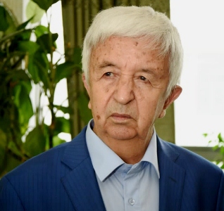 Нависандаи халқии Тоҷикистон Кароматуллоҳи Мирзо аз дунё даргузашт