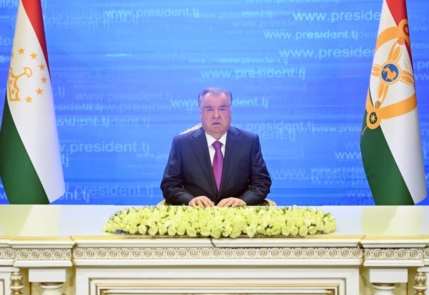 Паёми шодбошии Пешвои миллат муҳтарам Эмомалӣ Раҳмон ба муносибати Рӯзи забони давлатӣ