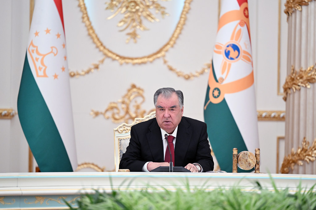 Мулоқоти Президенти Ҷумҳурии Тоҷикистон Эмомалӣ Раҳмон бо роҳбарони ҳайатҳои прокуратураҳои генералии кишварҳои иштирокдори ИДМ