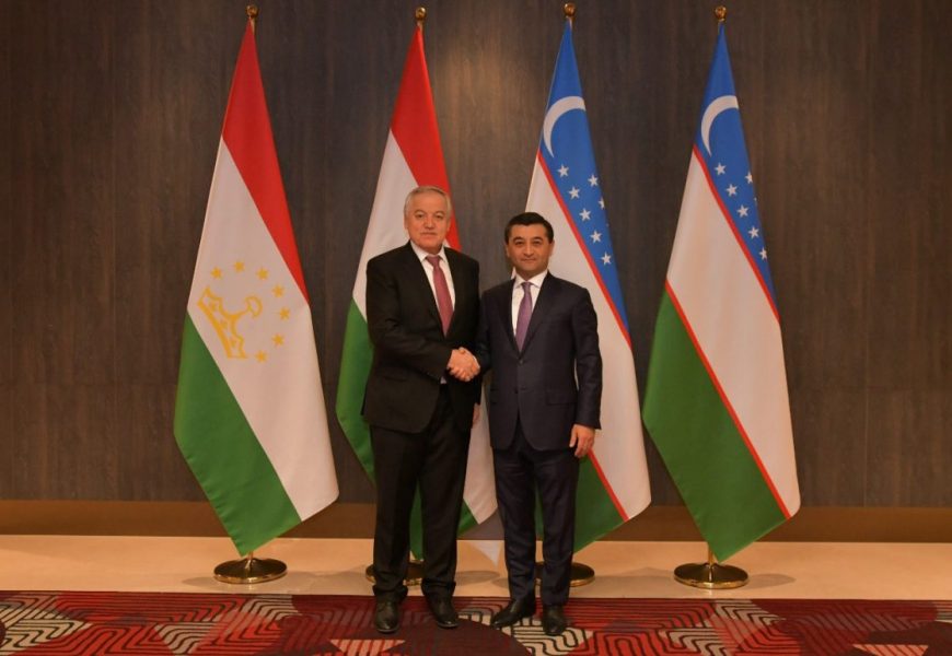Мулоқоти Вазирони корҳои хориҷии Тоҷикистону Ӯзбекистон