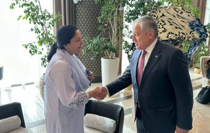 Мулоқоти Вазири корҳои хориҷии Тоҷикистон бо Вазири давлатии маориф ва омӯзишии касбии Покистон