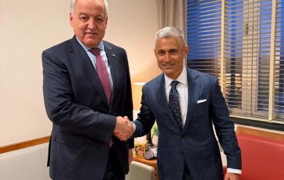 Вохӯрии Вазири корҳои хориҷии Тоҷикистон бо ёвари котиби давлатии ШМА