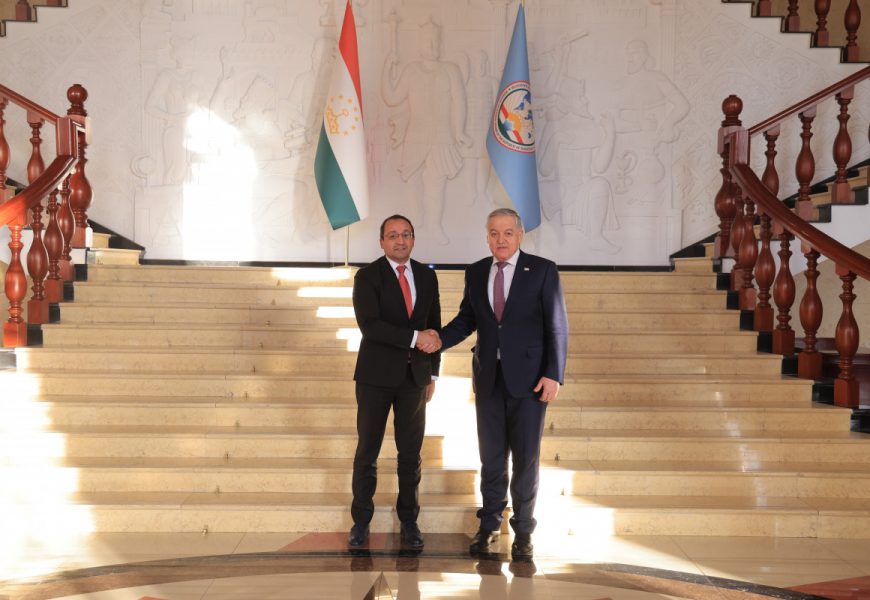 Вазири корҳои хориҷӣ бо сафири Швейтсария мулоқот намуд