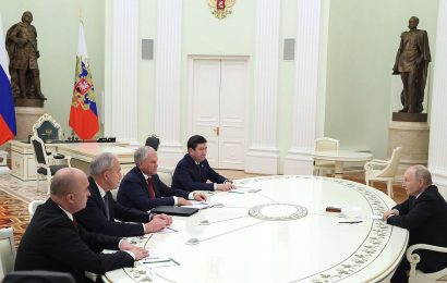 Вохӯрии Президенти Федератсияи Русия бо раисони парлумонҳои давлатҳои узви СААД