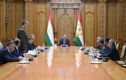 Президент Республики Таджикистан: Рабочее совещание Президент Республики Таджикистан: Рабочее совещание