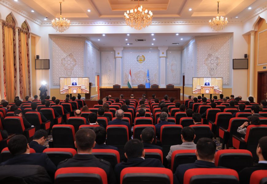 Тамошои дастҷамъонаи Паёми Президенти Ҷумҳурии Тоҷикистон дар ВКХ-и Ҷумҳурии Тоҷикистон Тамошои дастҷамъонаи Паёми Президенти Ҷумҳурии Тоҷикистон дар ВКХ-и Ҷумҳурии Тоҷикистон