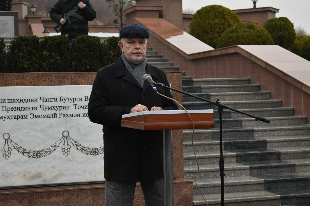 Торжественный митинг в Парке Победы