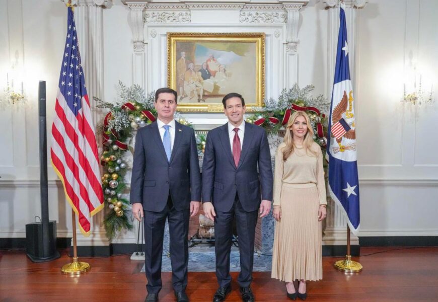 Встреча Посла Таджикистана с Госсекретарём США Встреча Посла Таджикистана с Госсекретарём США