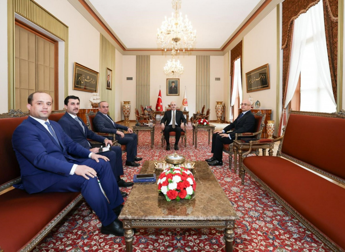 Мулоқоти Сафири Тоҷикистон бо Раиси Маҷлиси Бузурги Миллии Туркия Мулоқоти Сафири Тоҷикистон бо Раиси Маҷлиси Бузурги Миллии Туркия