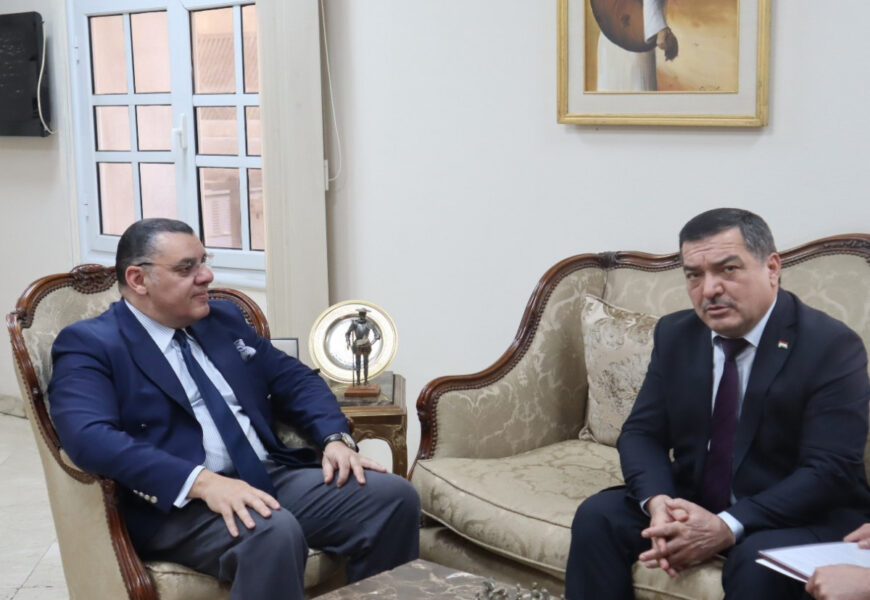 Мулоқоти Фаррух Шарифзода бо Ёсир Алавӣ Мулоқоти Фаррух Шарифзода бо Ёсир Алавӣ