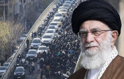 Народ Ирана выступает в поддержку властей Народ Ирана выступает в поддержку властей