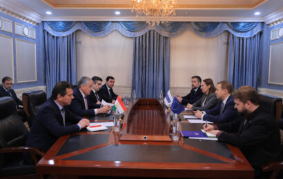 Мулоқоти Вазири корҳои хориҷӣ бо роҳбарони Намояндагии Иттиҳоди Аврупо ва Дафтари барномаҳои САҲА Мулоқоти Вазири корҳои хориҷӣ бо роҳбарони Намояндагии Иттиҳоди Аврупо ва Дафтари барномаҳои САҲА