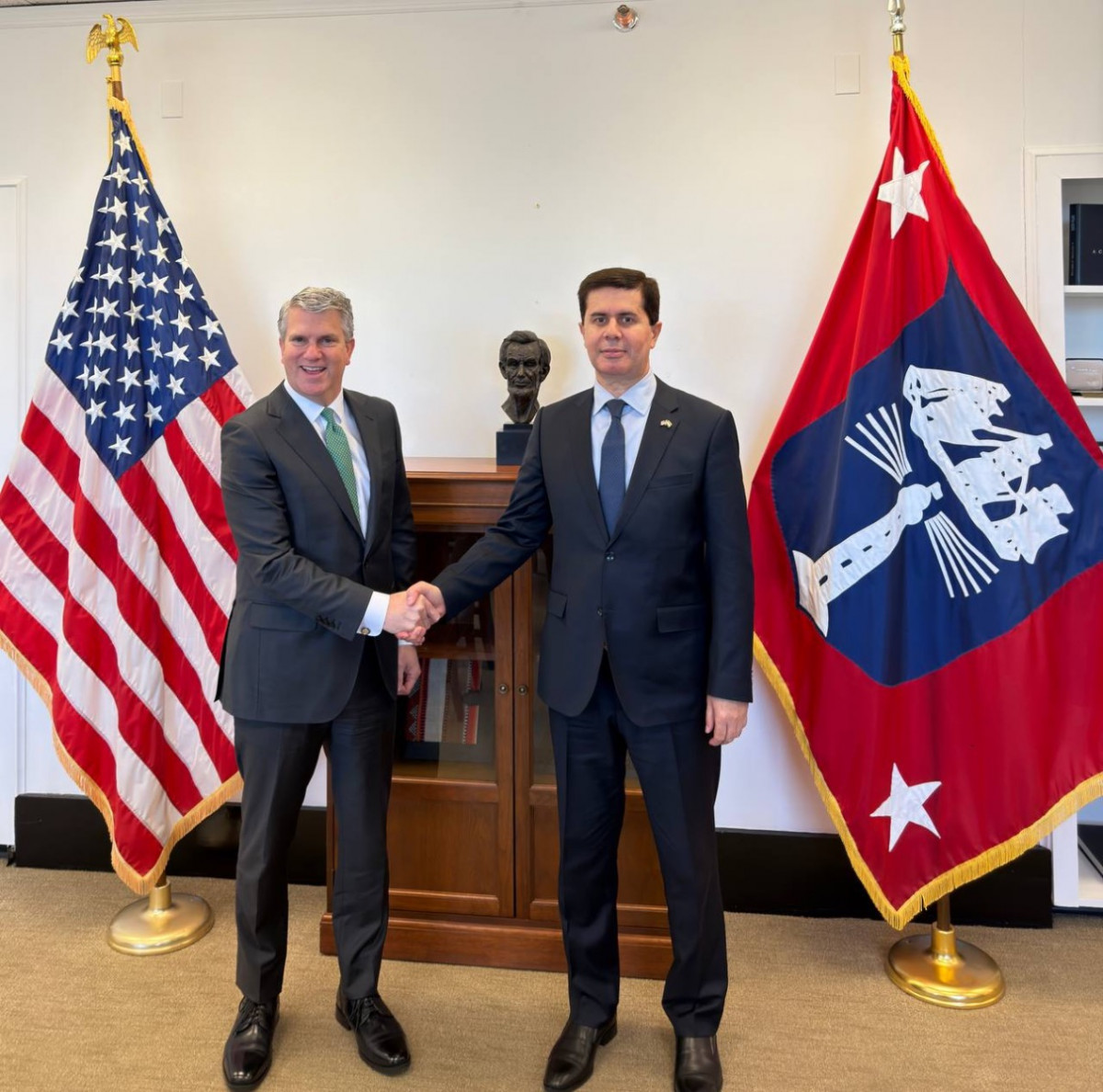 Встреча Посла Таджикистана с помощником Министра торговли США Встреча Посла Таджикистана с помощником Министра торговли США